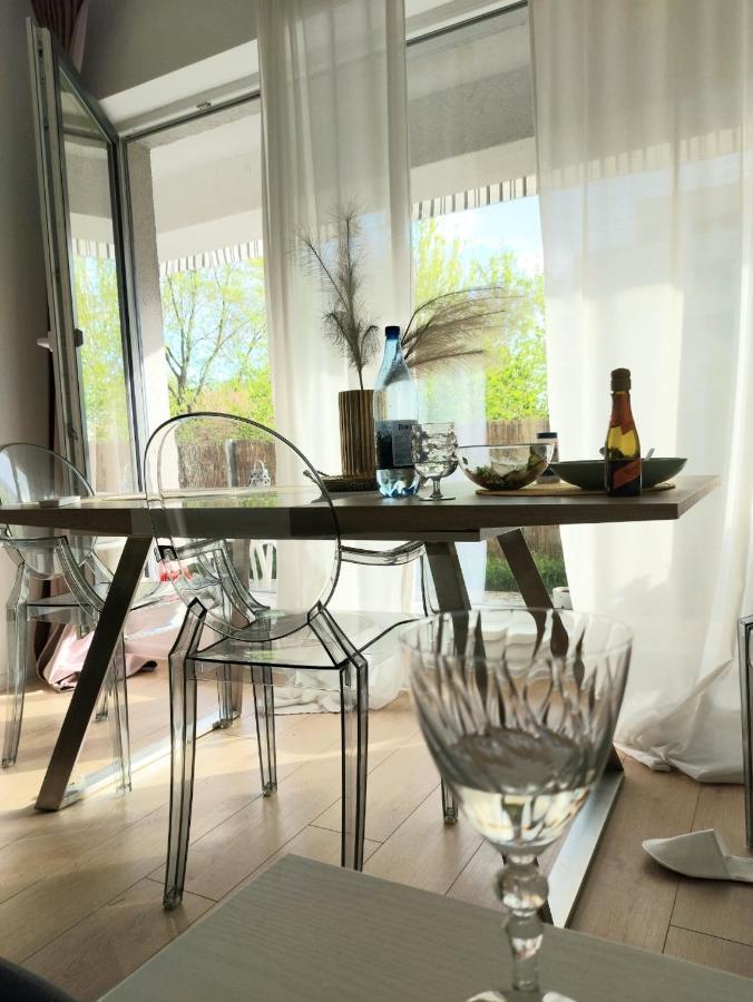 Atria Urban Resort Bukarest Kültér fotó
